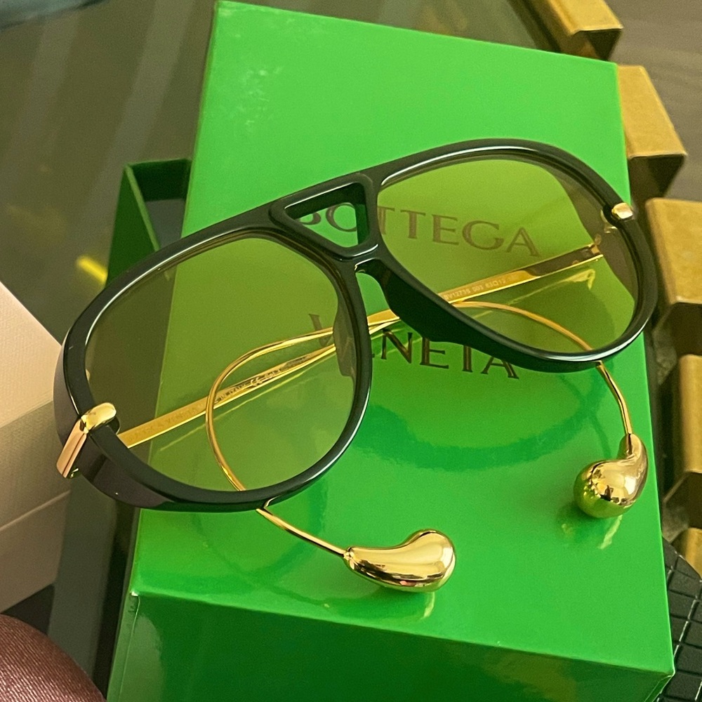 Bottega Veneta Drop Aviator Sunglasses